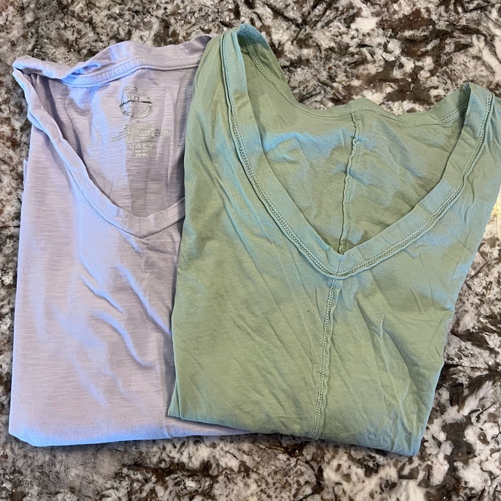 2 NEW Medium Maurice's Tee Basic shirts Lot Bundle sage  green Short Sleeve blue